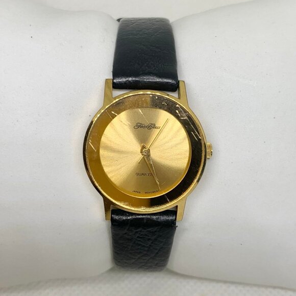 First class women vintage watch gold tone 25mm round quartz up to 6.5” running - Picture 1 of 8